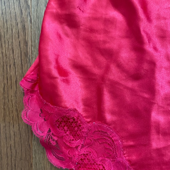 Vintage Victoria’s Secret gold label fuschia pink satin and lace slip dress - Picture 4 of 8